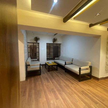 Hotel Sj Grand Coimbatore Esterno foto