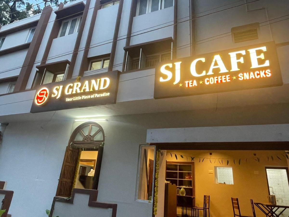 Hotel Sj Grand Coimbatore Esterno foto